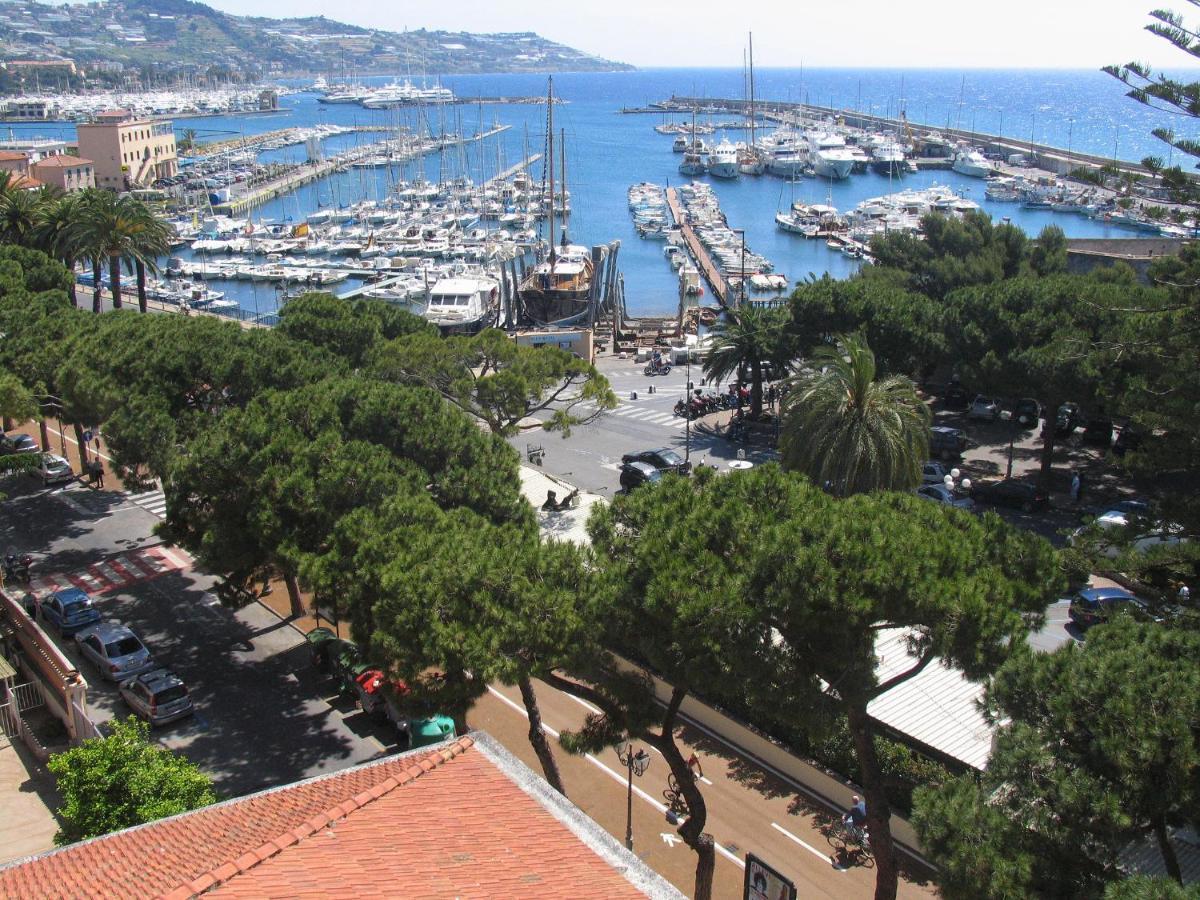 Casa Fiorenza Parcheggio Privato Sanremo Exteriér fotografie